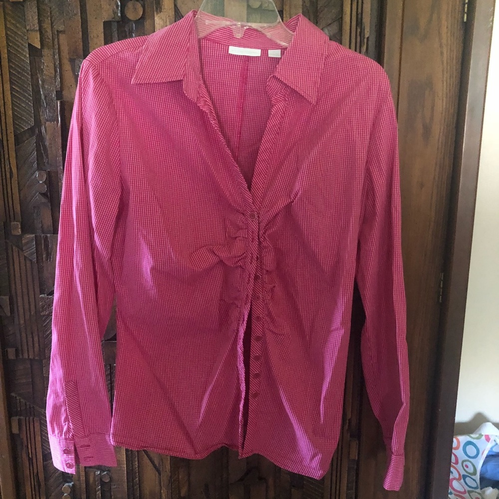 Snap front New York and Company with ruffle